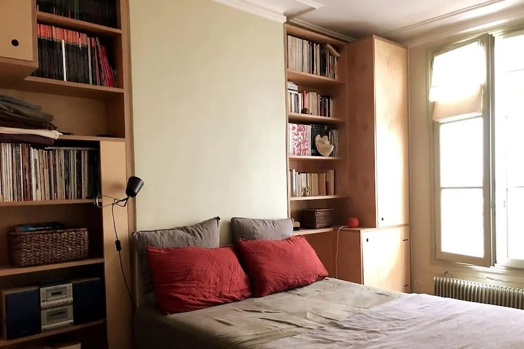 Apartment A Haven Of Peace In Pigalle